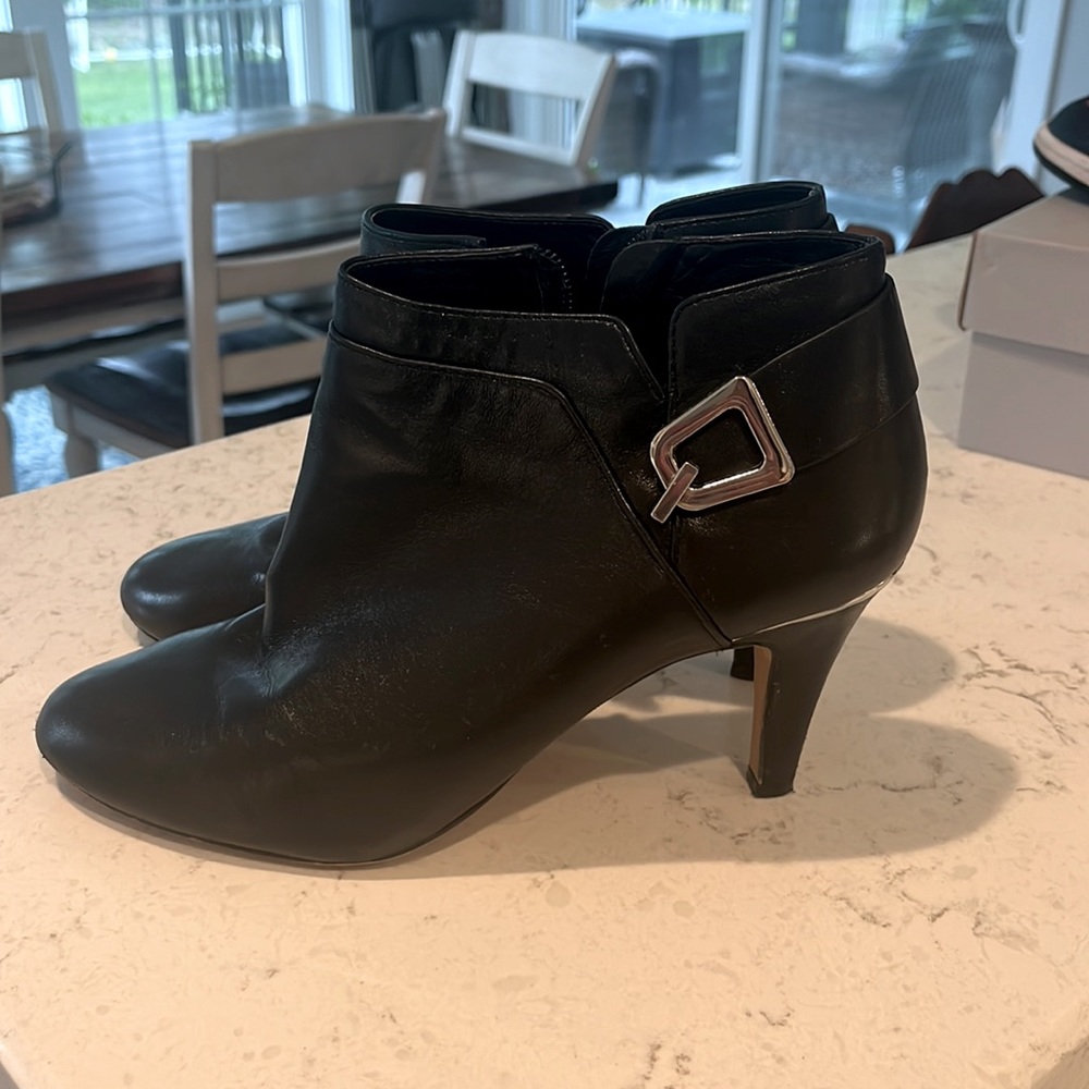 Like new black leather booties
